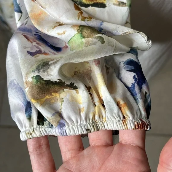 Anthropologie Dolan Floral Long Ruffle Sleeve Blouse Size Medium - Picture 13 of 15